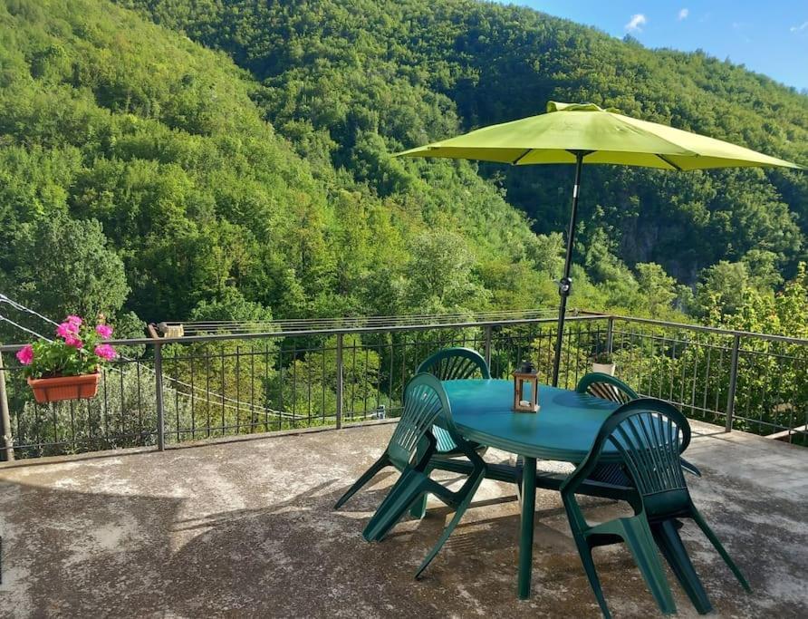 Villa Il Non Ti Scordar Di Me Valbravenna Exterior foto